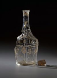 Madeira decanter excavated by archaeologists at Monticello