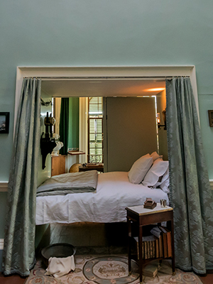 Jefferson's Alcove Bed